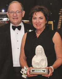 Mark And Ann Baiada Receive Humanitarian Award